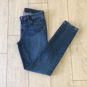 Tommy Hilfiger classic skinny jean size 4